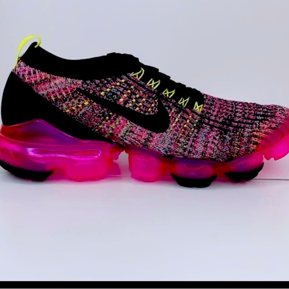 Women’s Air VaporMax Flyknit 3